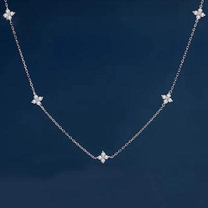 Collier ras de cou délicat